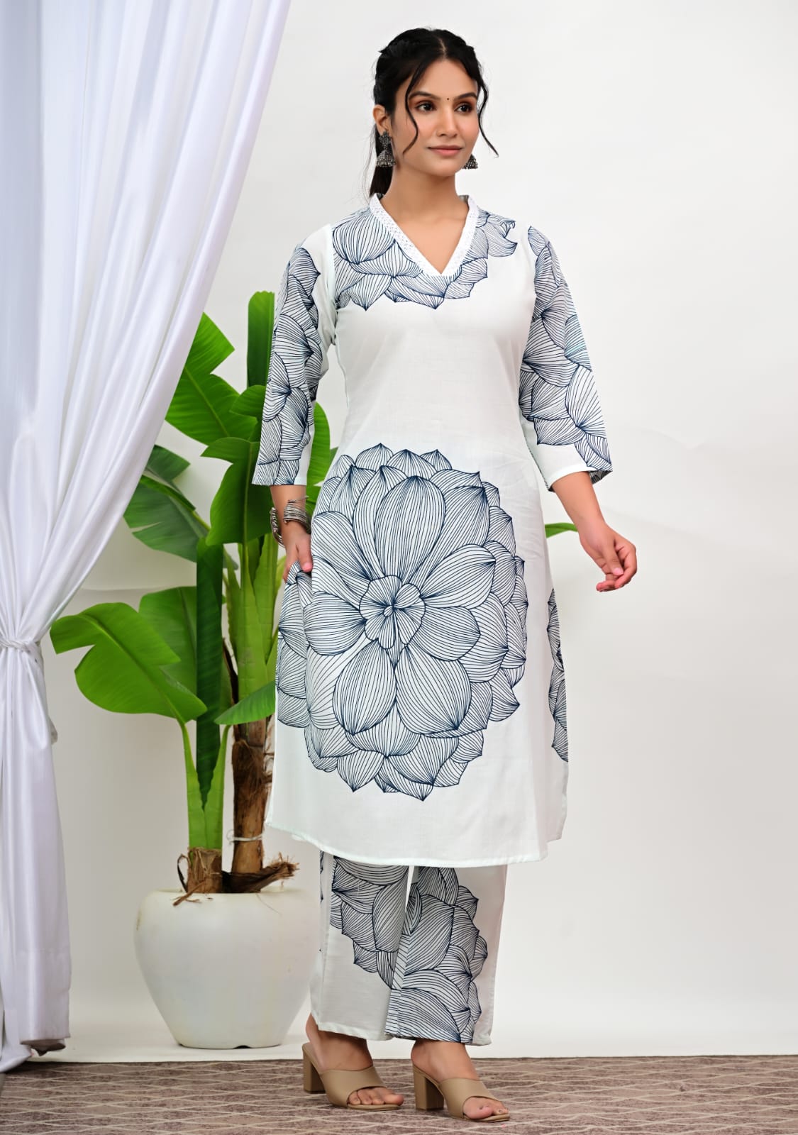White Floral Printed Cotton Kurta Pant Set for Women