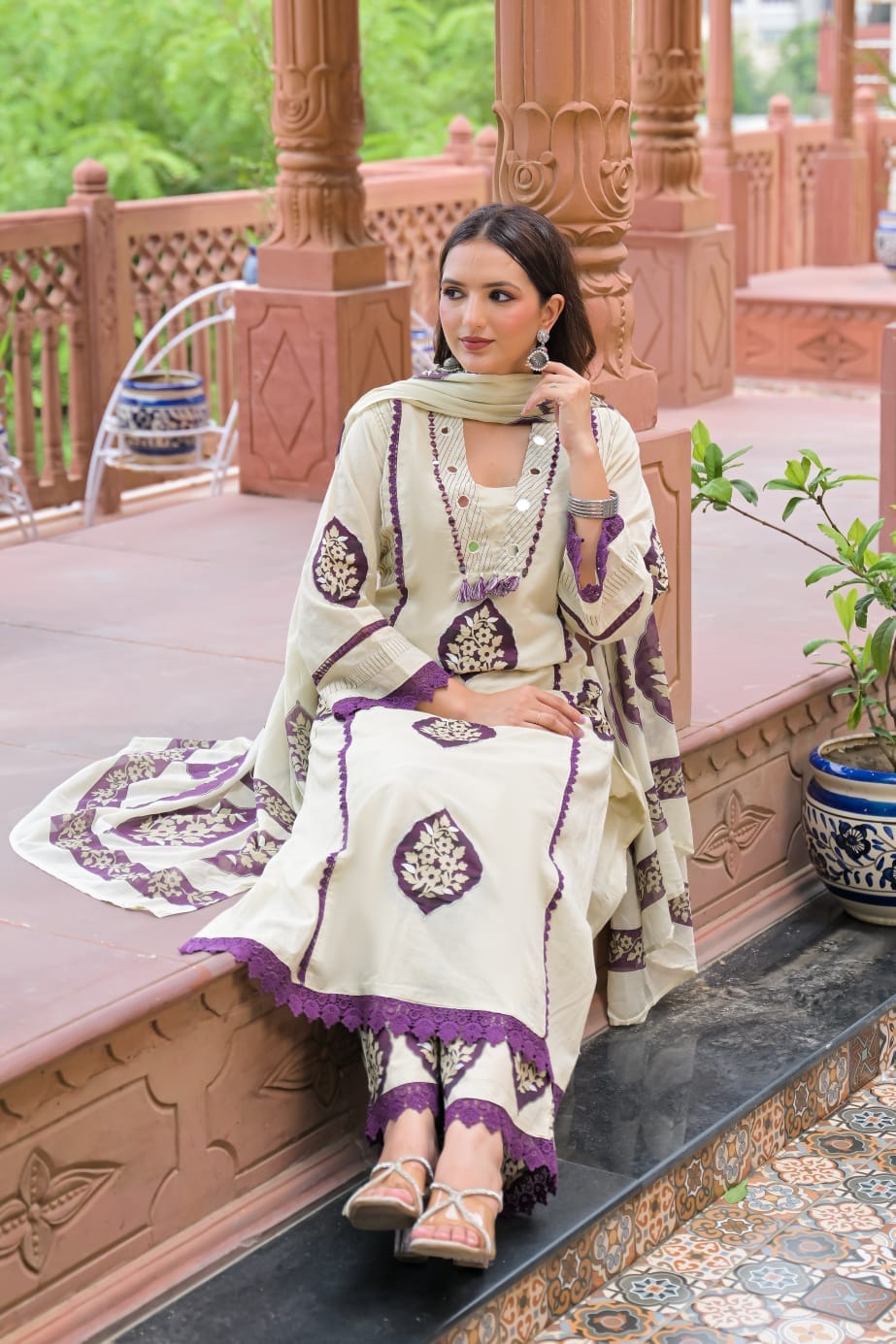 Women’s Ivory & Purple Printed Kurta Pant Set with Dupatta