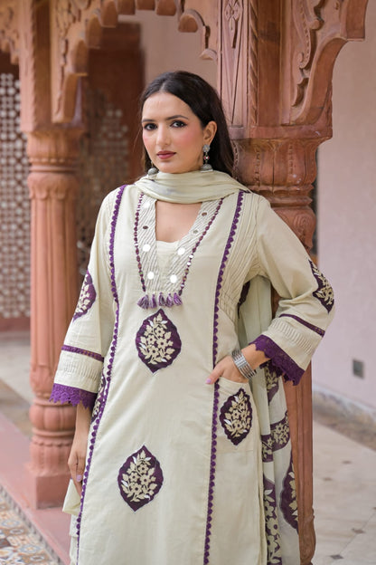 Women’s Ivory & Purple Printed Kurta Pant Set with Dupatta