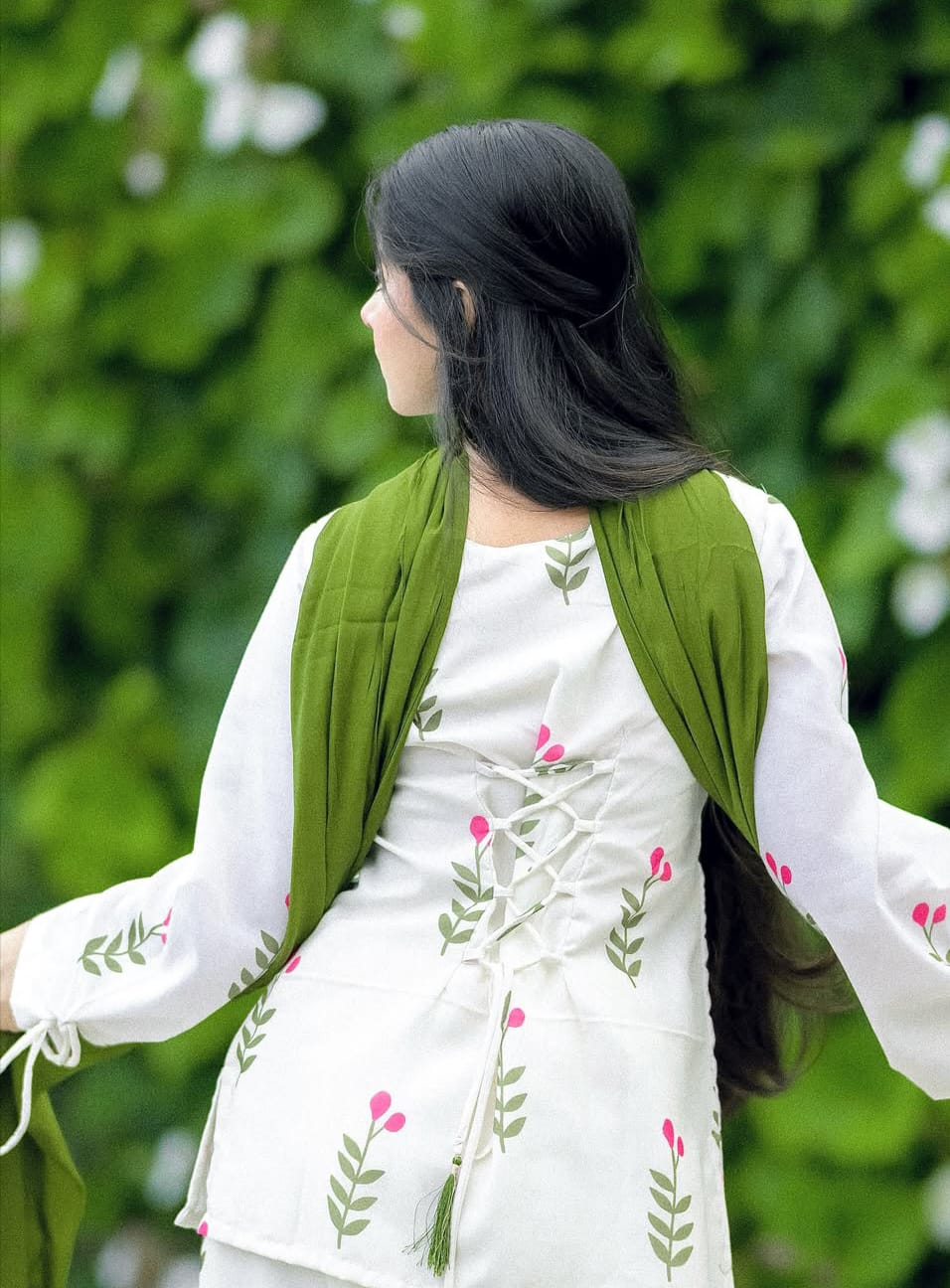 White Floral Printed Cotton Kurta Pant Set with Green Dupatta for Women